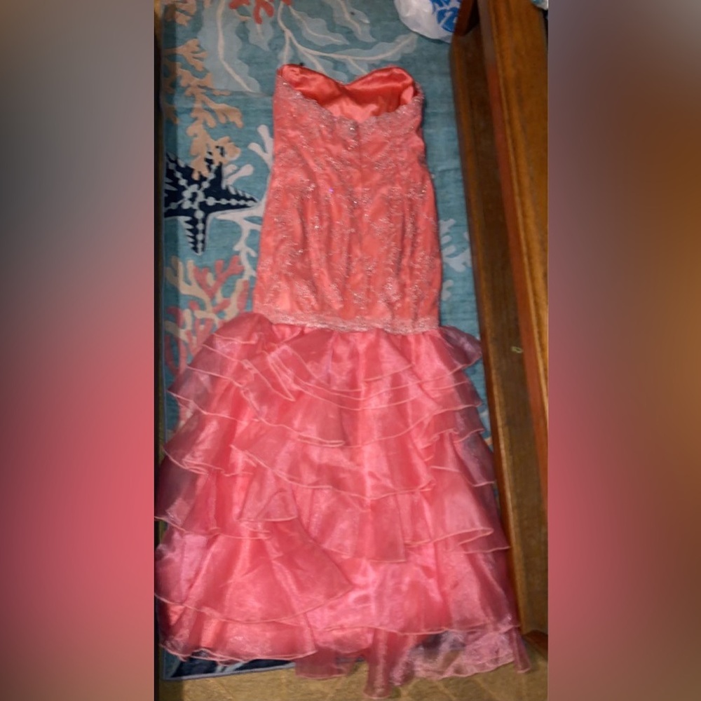Elegant Pink Ruffled Gown - Picture 7 of 9